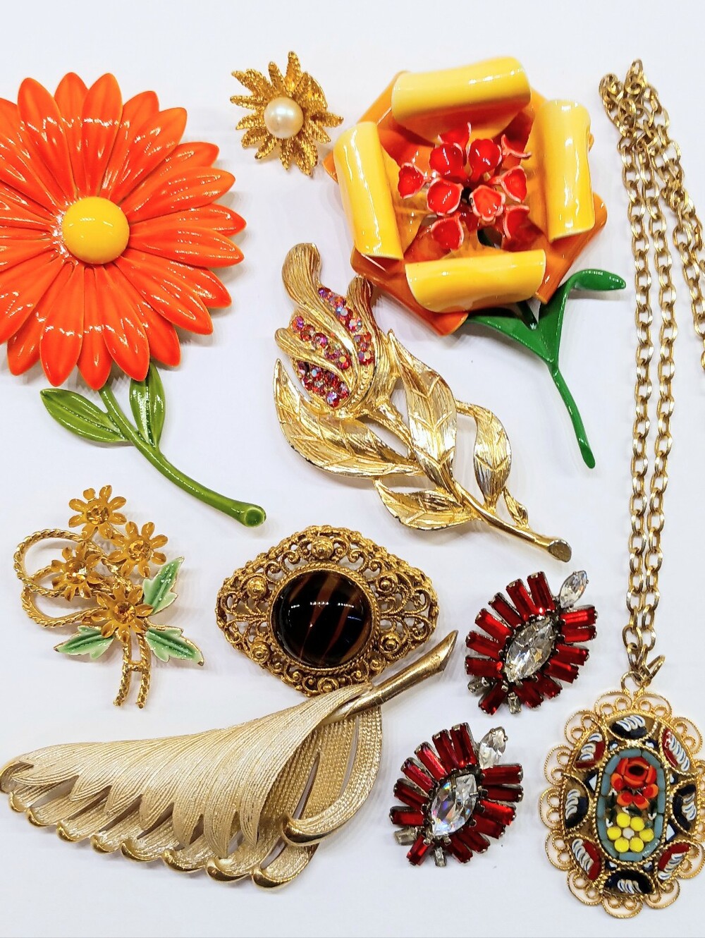 Vintage Jewelry Lot Enamel Flowers Rhinestone Pin Earrings - Picture 14 of 14